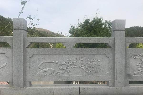 海南省大连水库青石仿古栏杆厂家排名